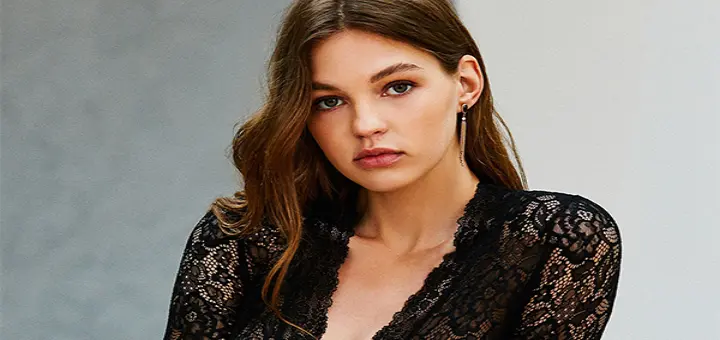 Tadashi Shoji Online3E F