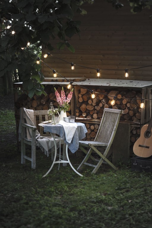  Outdoor Living Summer Evening Lifestyle