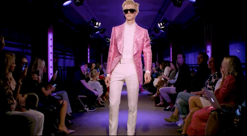 Tom Ford show spring summer 2020 mens pink jkt wht pants pynck.JPG