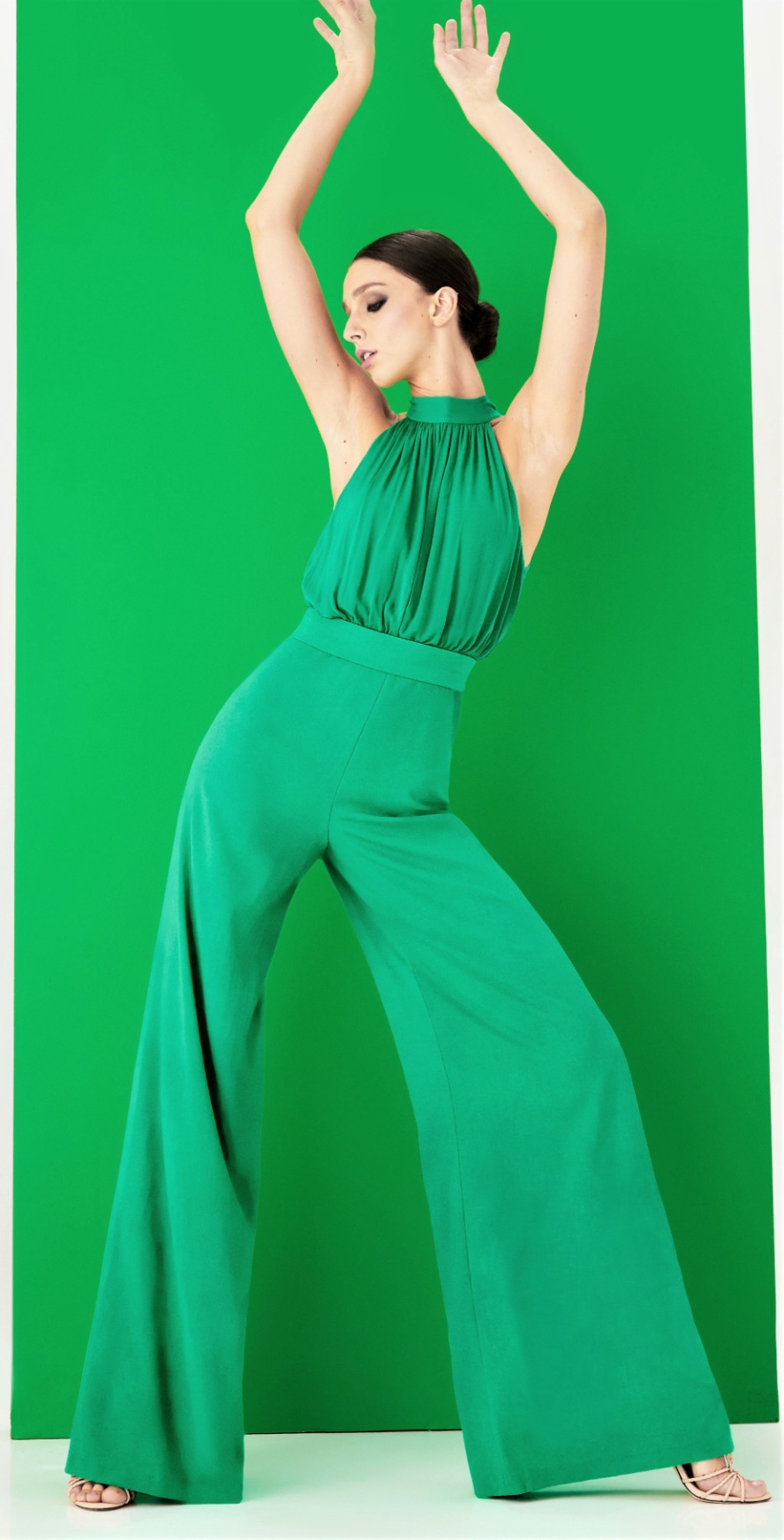 00016-Alice-Olivia-RTW-Spring-2021 green jumpsuit NYFW pynck (2) cropped.jpg
