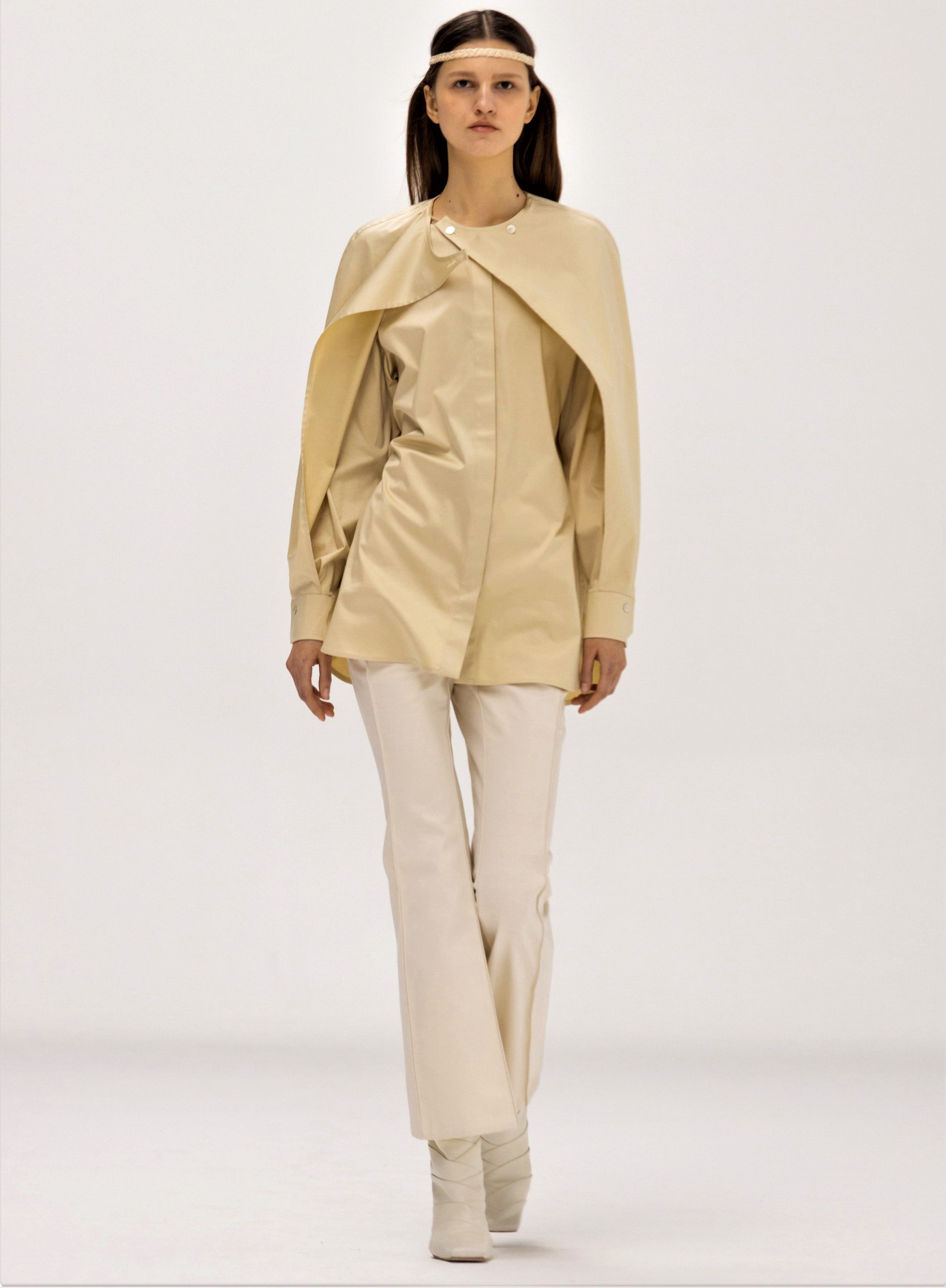 00005-Bevza-Fall-21 wht and crean top NYFW 3 vogue cropped.jpg