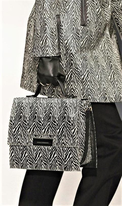 Angel Schlesser madrid 2 zebra bag cropped.jpg