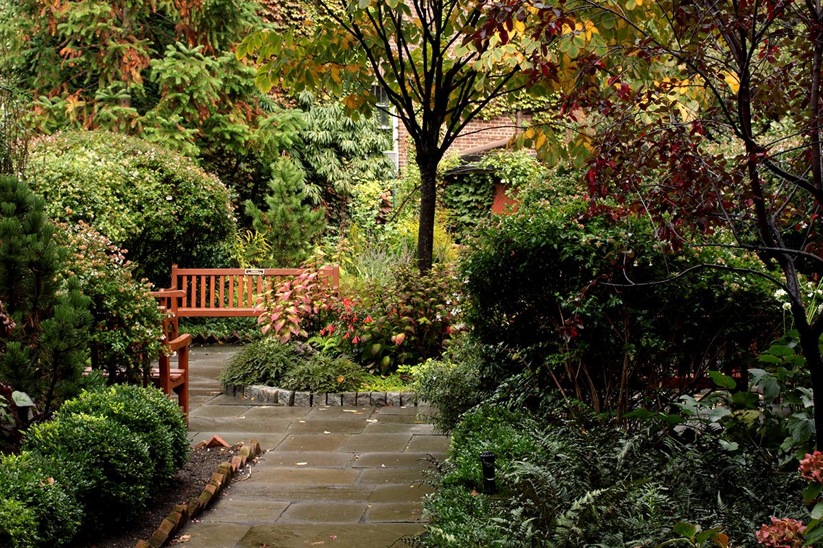 Garden, on the grid st. lukes bench.jpg