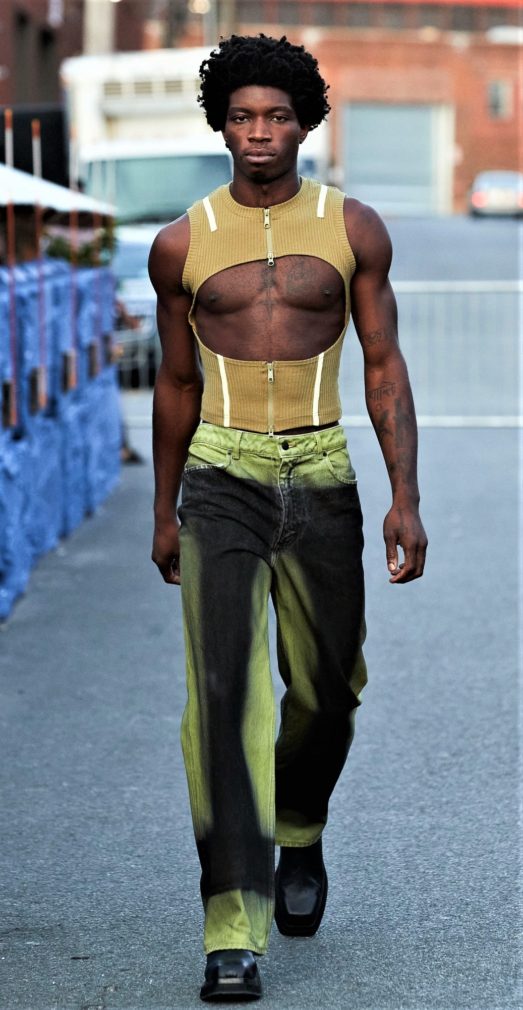 NYFW 2 Eckhaus mend cut out cropped.jpg