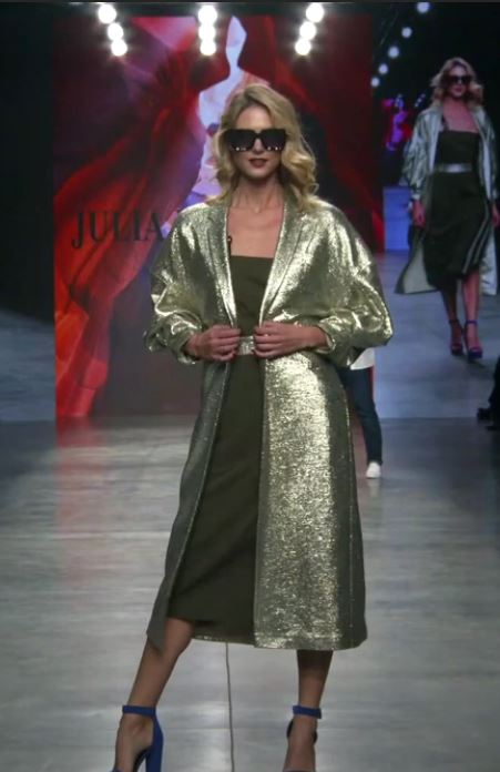 Moscow Julia Dalakian silver coat.JPG