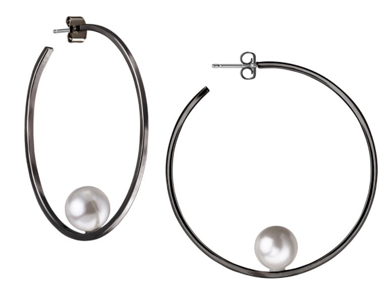 Jewelery 11-21 hoop earrings janis savitt.JPG