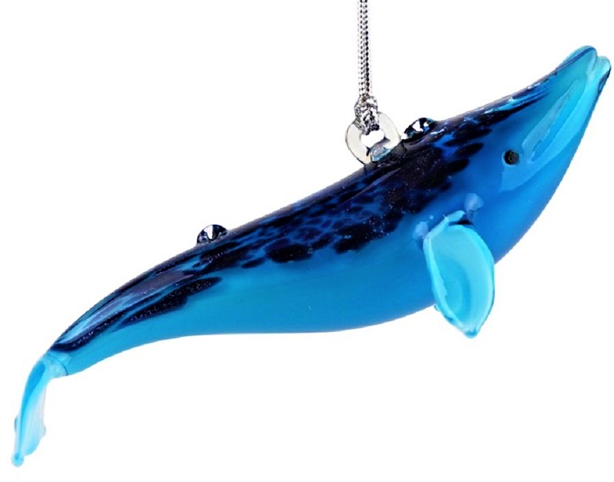 Am museum nat history blue glass whale store cropped.jpg