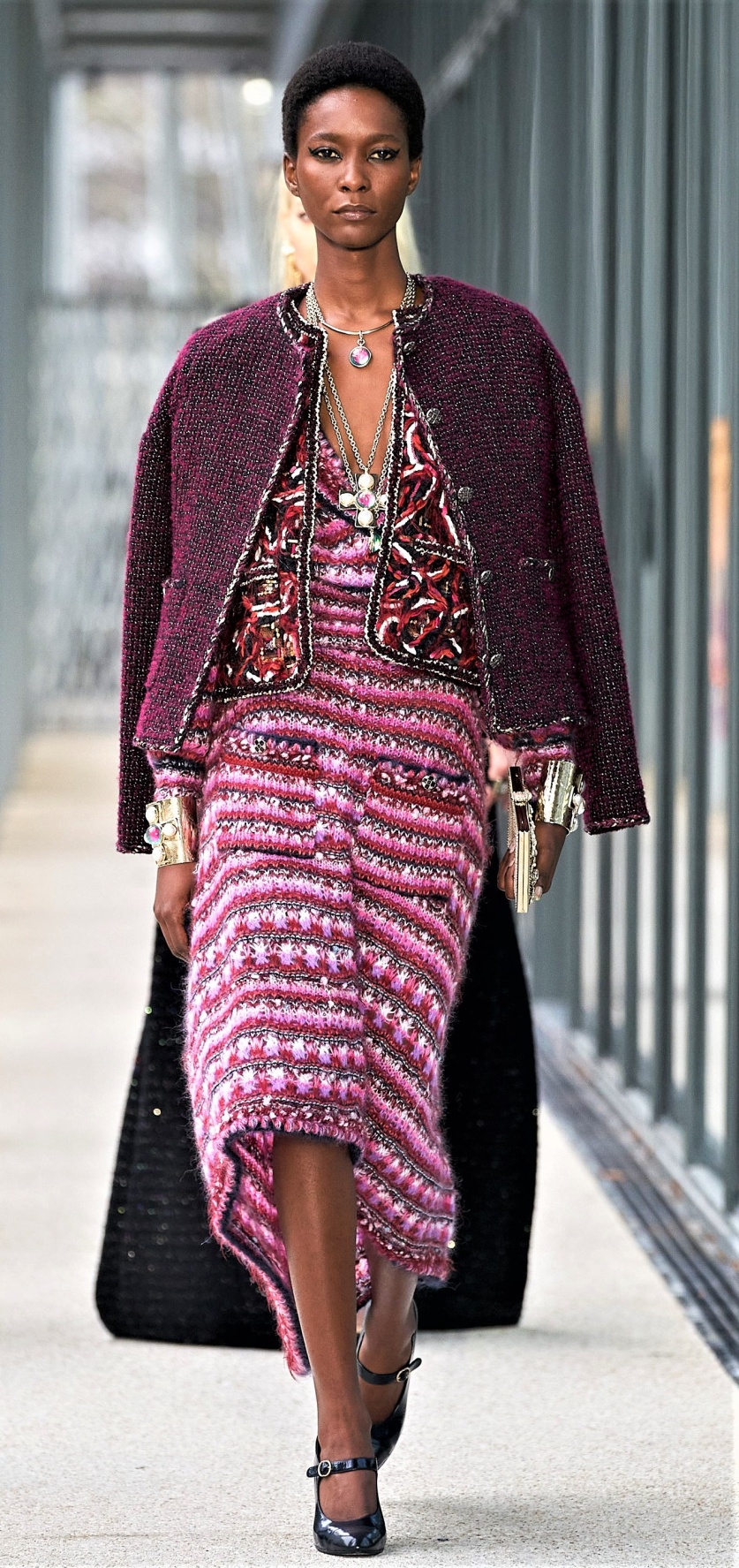 Chanel PreFall 12-21 layers vogue cropped.jpg