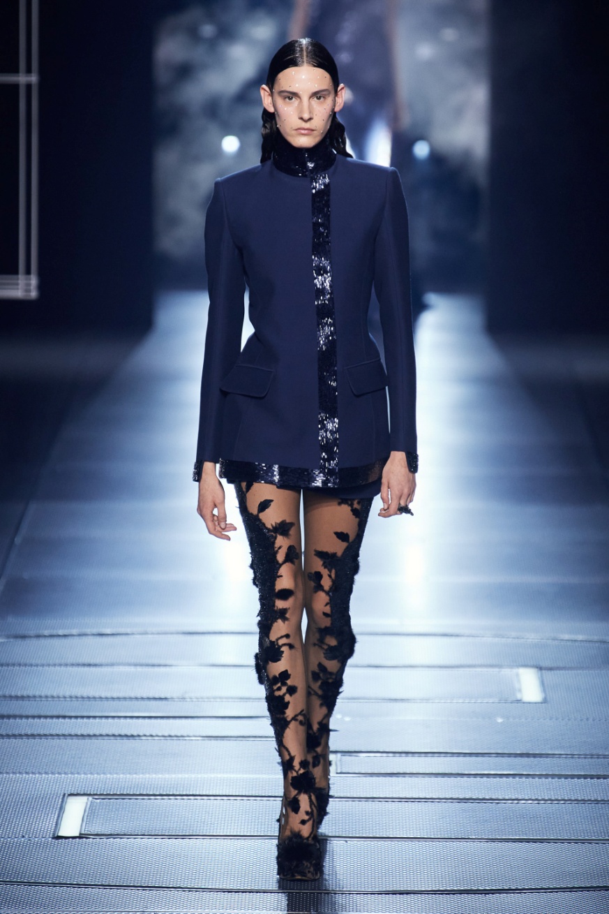 Couture 1-22 fendi navy dress with emb tights.jpg
