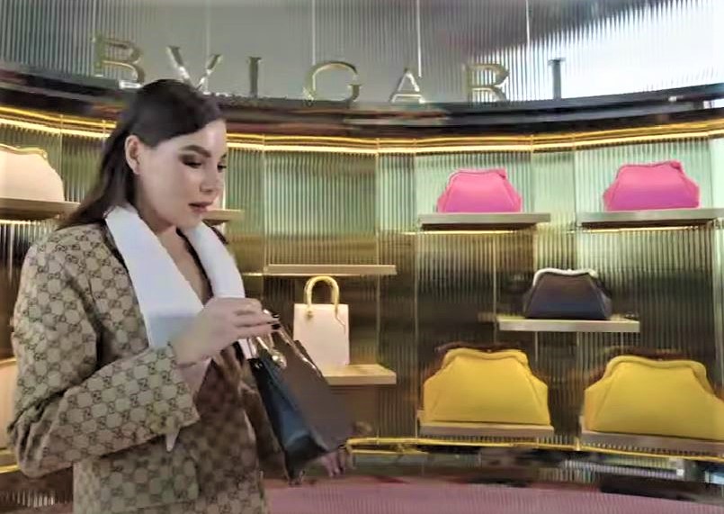 Milan 2 Bulgari accessories collection debut youtube video (2) cropped.JPG