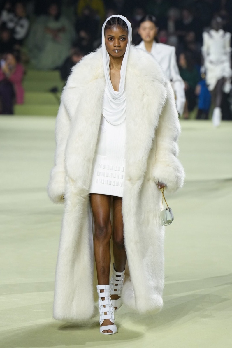 Paris 3-22 balmain white fur coat kendam.jpg