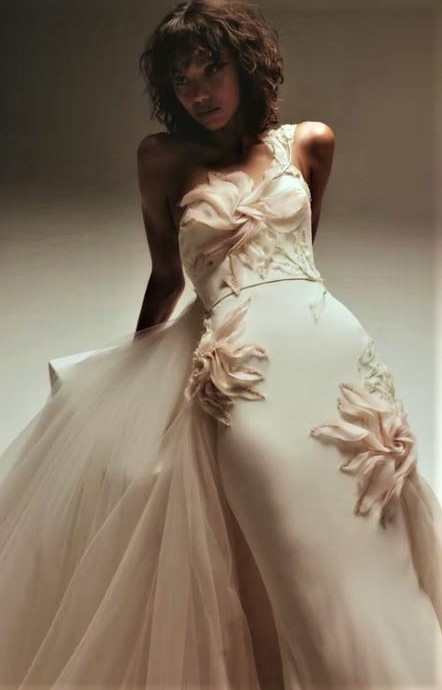 bridal 4-22 amsale applique dress (2) cropped.JPG