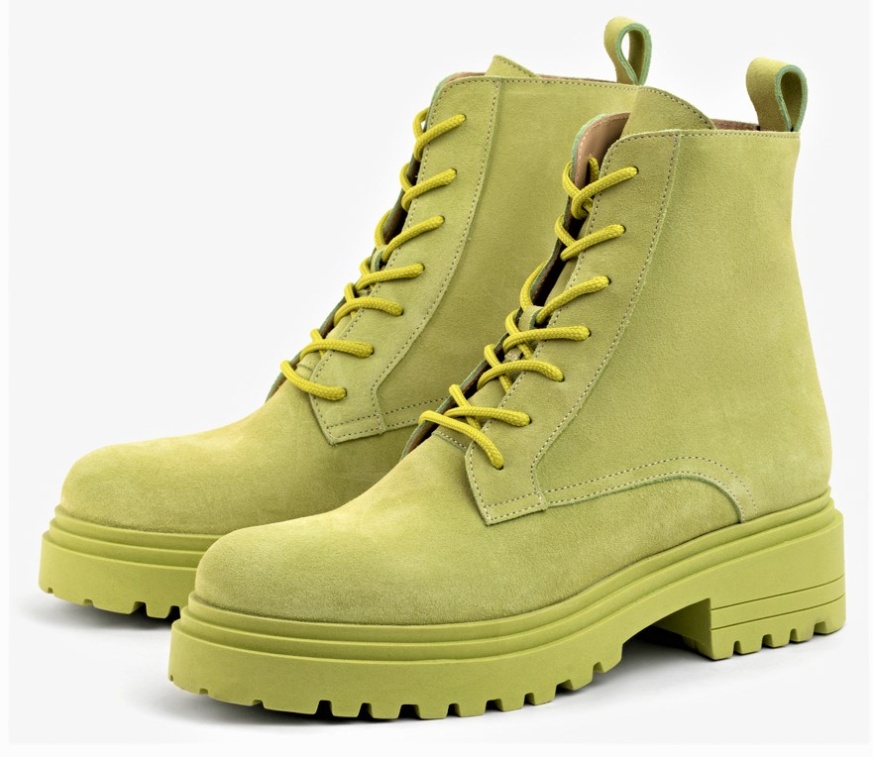 Ukraine 3-22 kach lime suded boots cropped.jpg