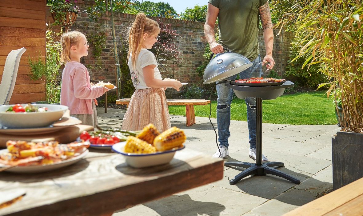 Bank Holiday Barbequing No Matter the Weather with the Indoor/Outdoor Grill from George Foreman