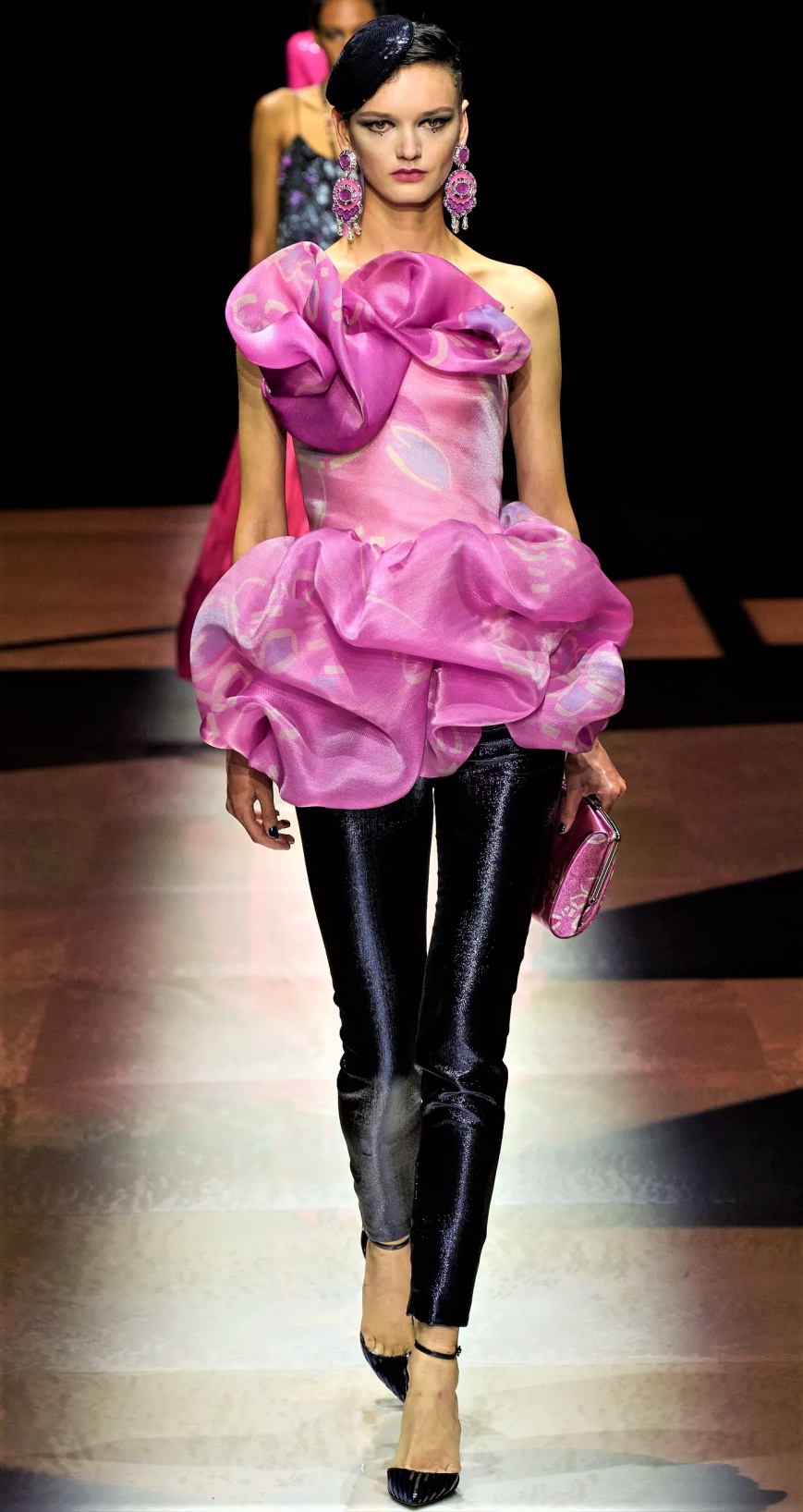 HC armani-prive-fall-2022-couture-credit-gorunway pink leather pants (2) power puffs cropped.jpg