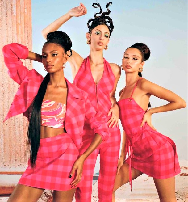 Resort cult gaia 3 models pink (2).jpg