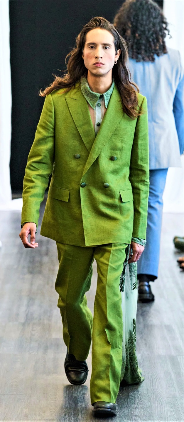 NYFW 2 -kenneth-nicholson green suit  (2) cropped.jpg