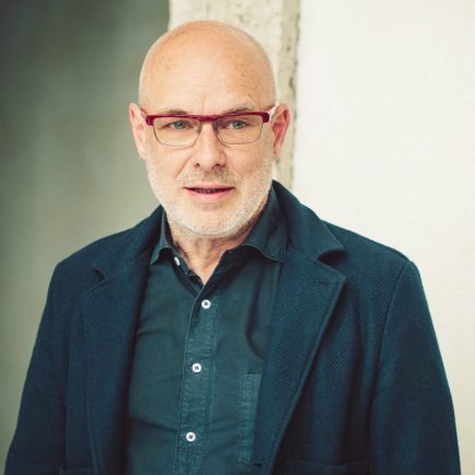 Artnet News Brian Eno Reveals How He Secretly Ahem Used Marcel Duchamps Urinal Artwork ‘Fountain Other Stories