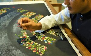 fall 2023 rtw dior india image from vogue man embr