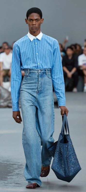 Paris mens 24 Loewe high waist jeans.JPG