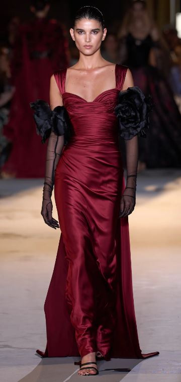 Couture s23 zm scarlet.JPG