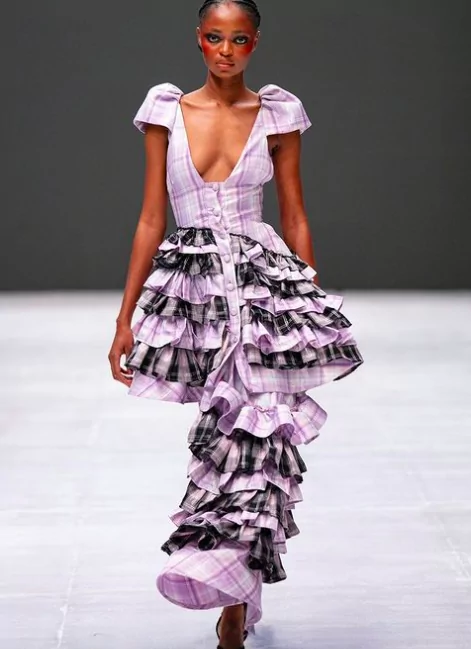 HEINEKEN LAGOS FASHION WEEK SS 2024: <br>Jewel-like Pops of Colour and Tactile Adornments added Sizzling Lustre to the Tropical Tapestry that was Lagos Fashion Week. 25 word image 105077 25
