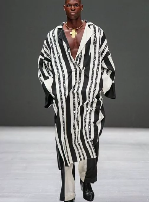 HEINEKEN LAGOS FASHION WEEK SS 2024: <br>Jewel-like Pops of Colour and Tactile Adornments added Sizzling Lustre to the Tropical Tapestry that was Lagos Fashion Week. 55 word image 105077 55