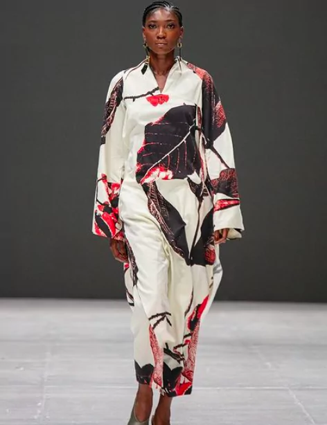 HEINEKEN LAGOS FASHION WEEK SS 2024: <br>Jewel-like Pops of Colour and Tactile Adornments added Sizzling Lustre to the Tropical Tapestry that was Lagos Fashion Week. 56 word image 105077 56