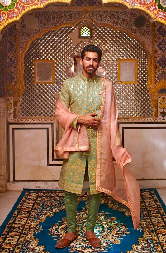 Dubai IT mens Sherwani set 7-24 cropped.JPG