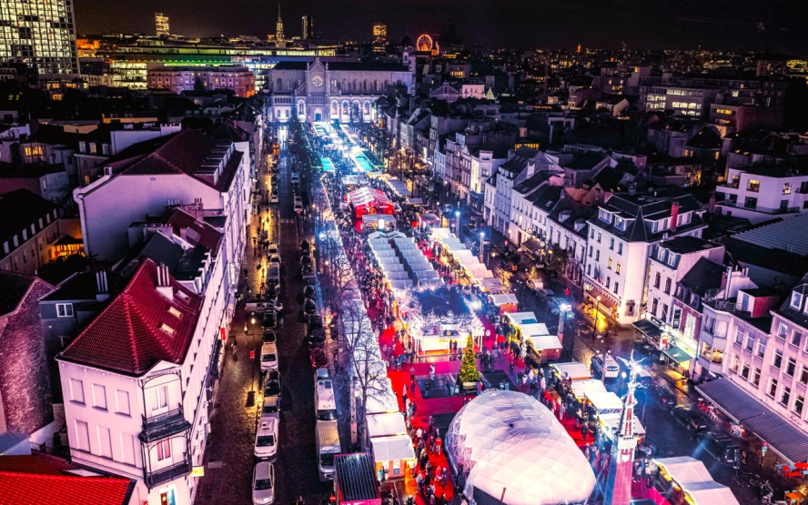 Christmas, brussels Plaisirsdhiver-giant boulevard cropped.jpg