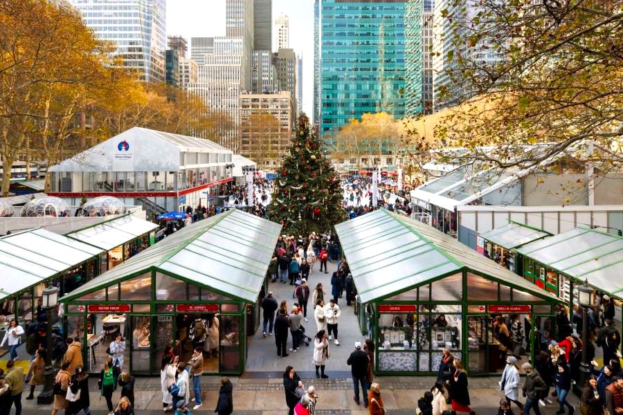 XMAS Winter-Village_Bryant park image of stalls cropped.jpg