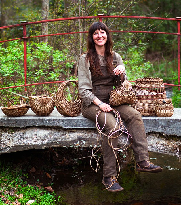 Irish 24-25 DG at bridge Delia w baskets cropped.jpg