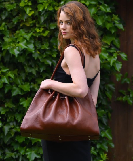 IR25 HL large tote bag.jpg