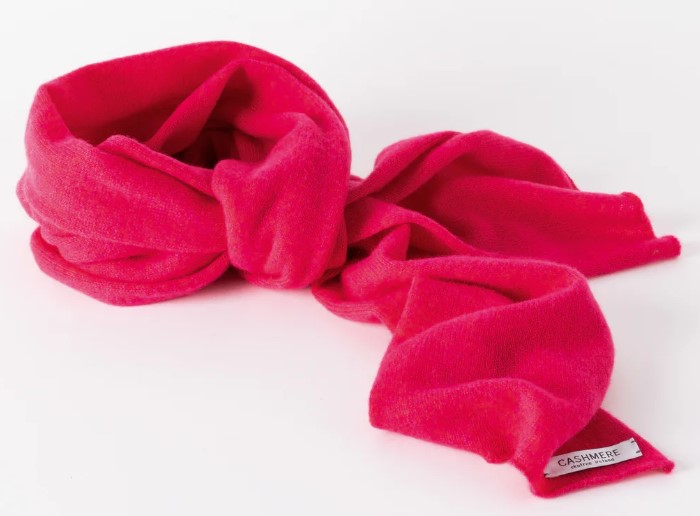 IR25 IR hot pk cashmere scarf.jpg