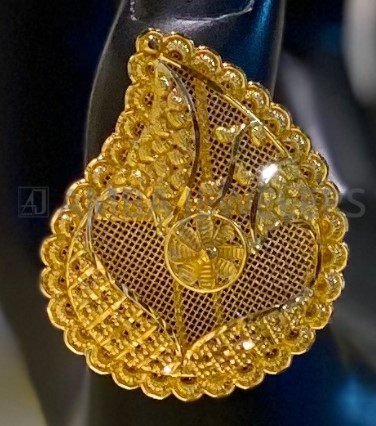 NYLAJ25 AM paisley w sheer gold ring.jpg