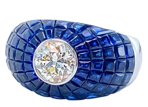 NYLAJ25 GR full saphire bombe ring.jpg