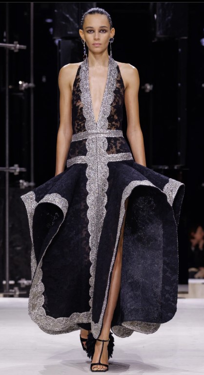 PFW26 GV drop waist 1920s.jpg