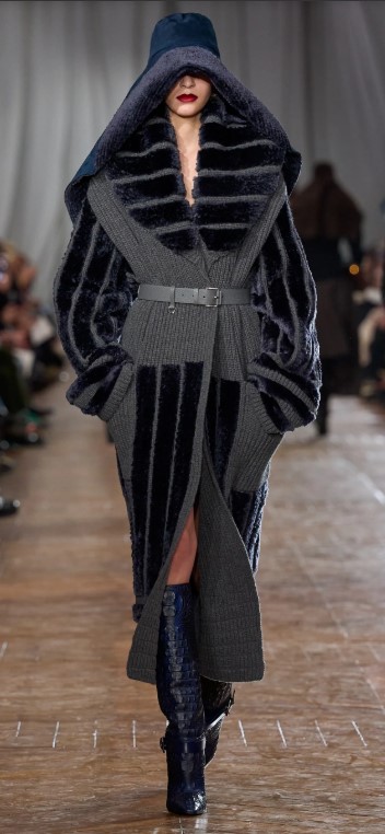 PFW26 LA 2 tone ensemble.jpg