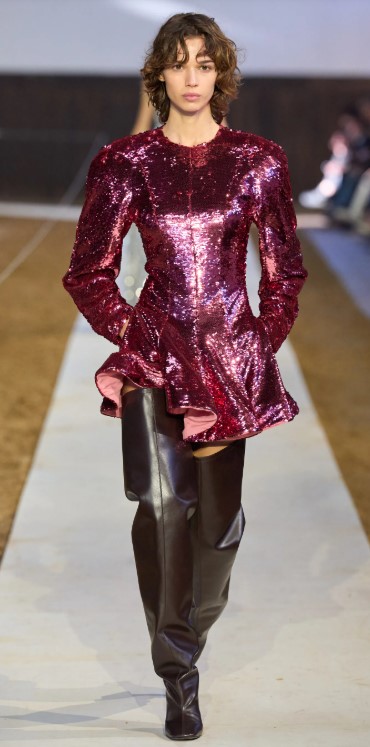 PFW26 SM burgund sequins.jpg