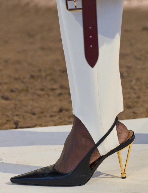 PFW26 SM detail shoe.jpg