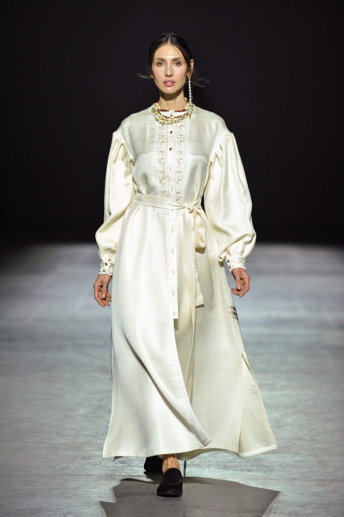 UKR 26-26 KR all white.jpg