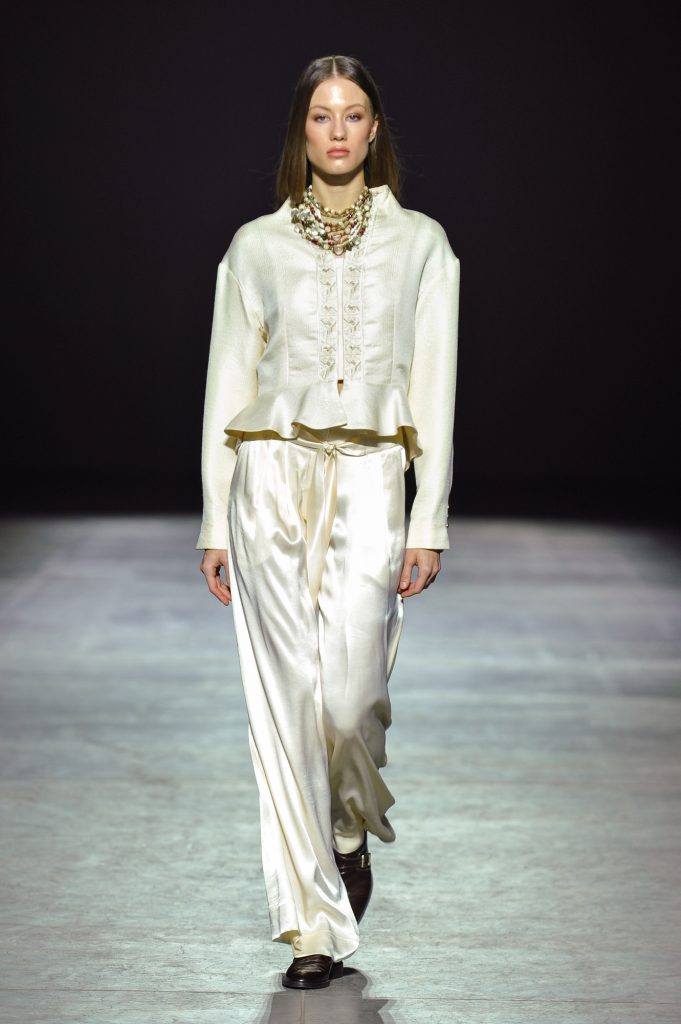 UKR 26-27 KR peplum.jpg