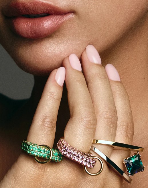 UKR 26-27 NO bold statement rings emeralds gem stones.jpg