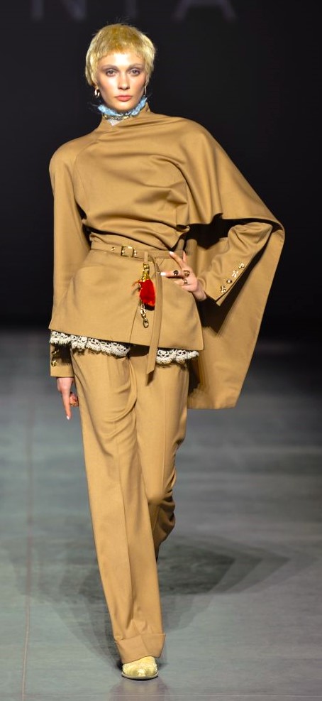 UKR 26-27 TO beige suit cropped.jpg