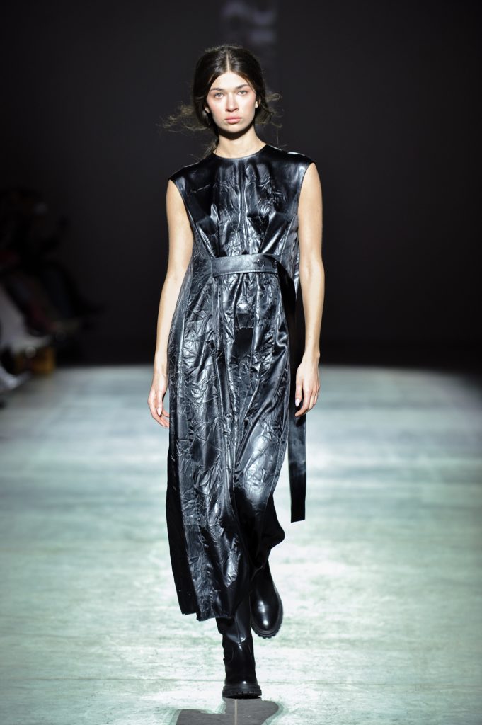 UKR 26-27 VZ leather textured.jpg