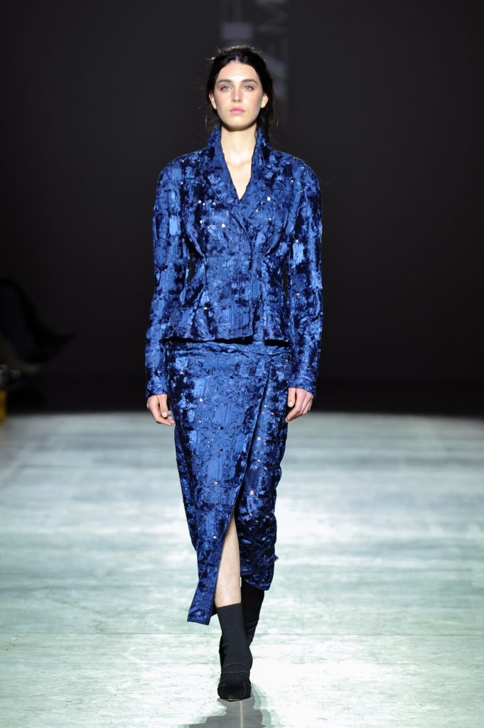 UKR 26-27 VZ royal blue.jpg