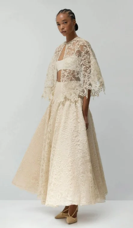 brsg27 le lace shawl over bandeau jpg