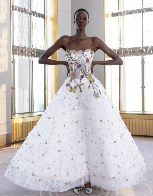 BRSG27 NR embroid bodice ball.jpg