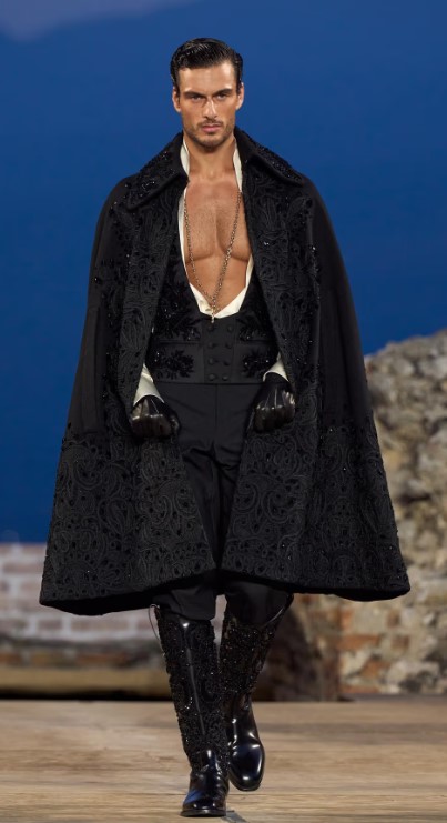 DG7-26 M shaved chest.jpg