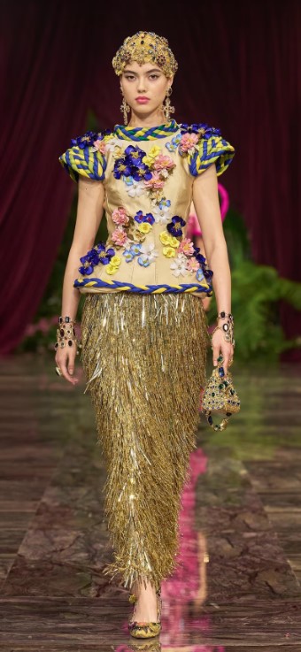 DG7-26 W gold skirt.jpg